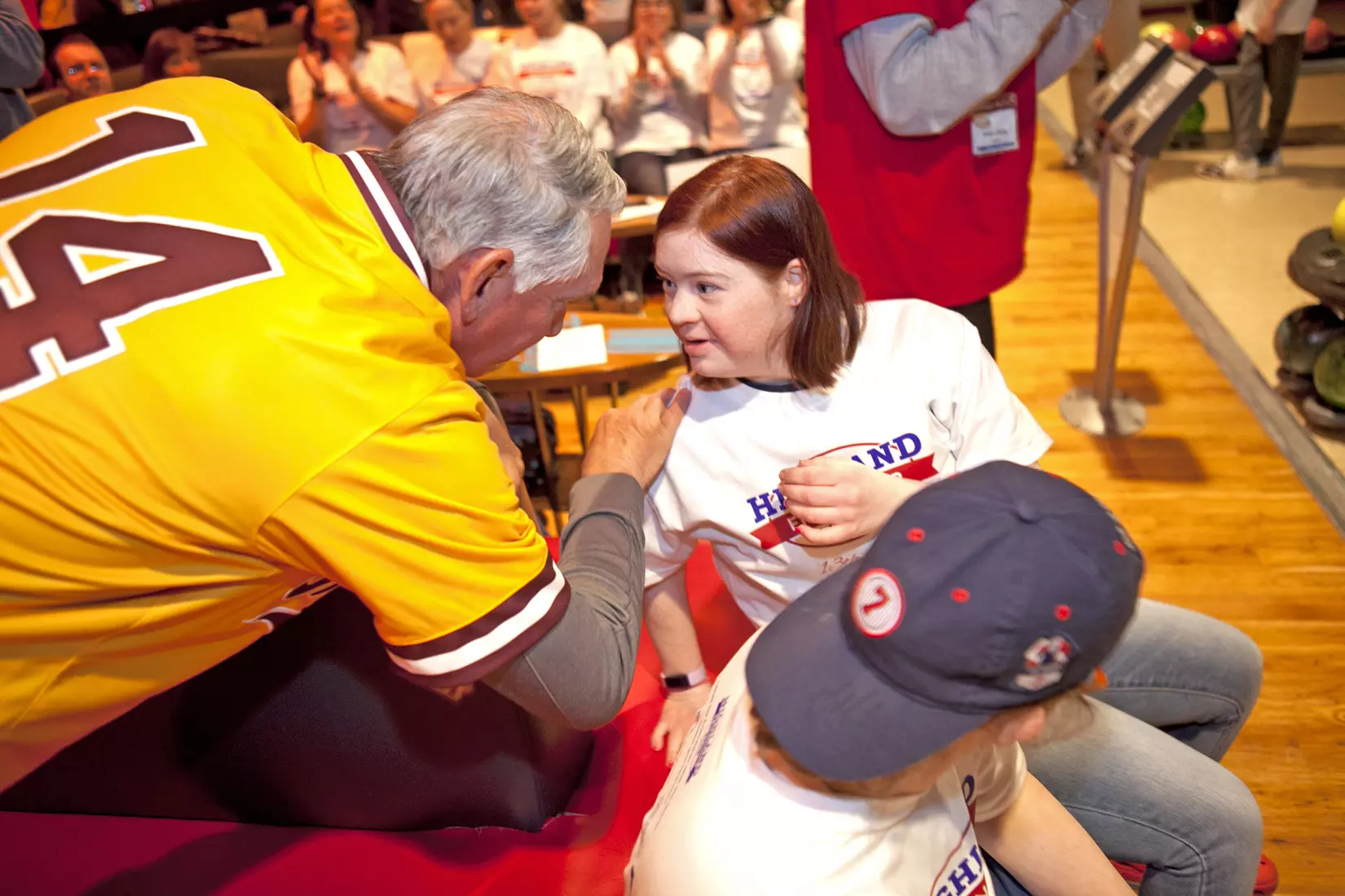 Lanes for Friendship