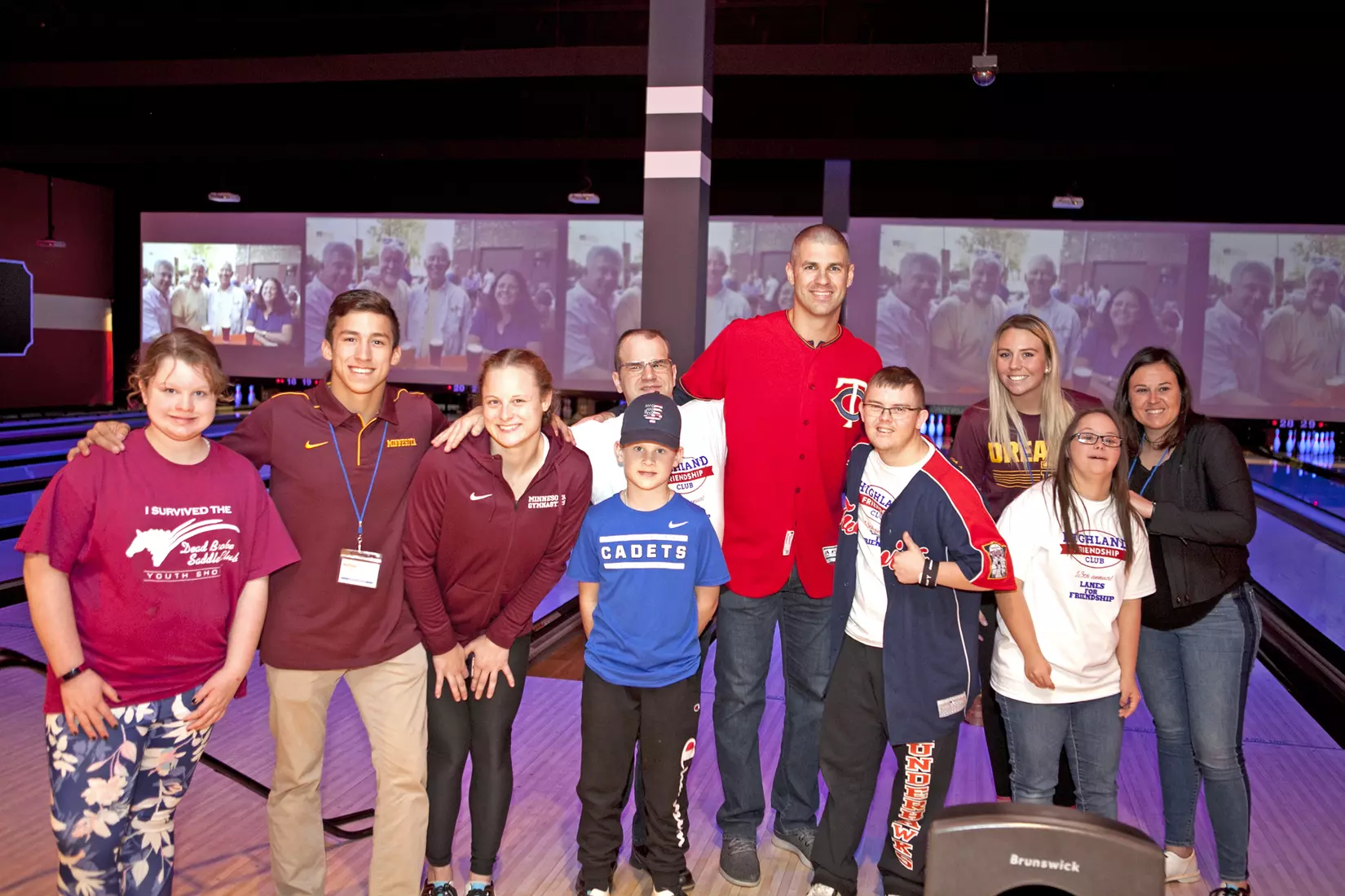 Lanes for Friendship