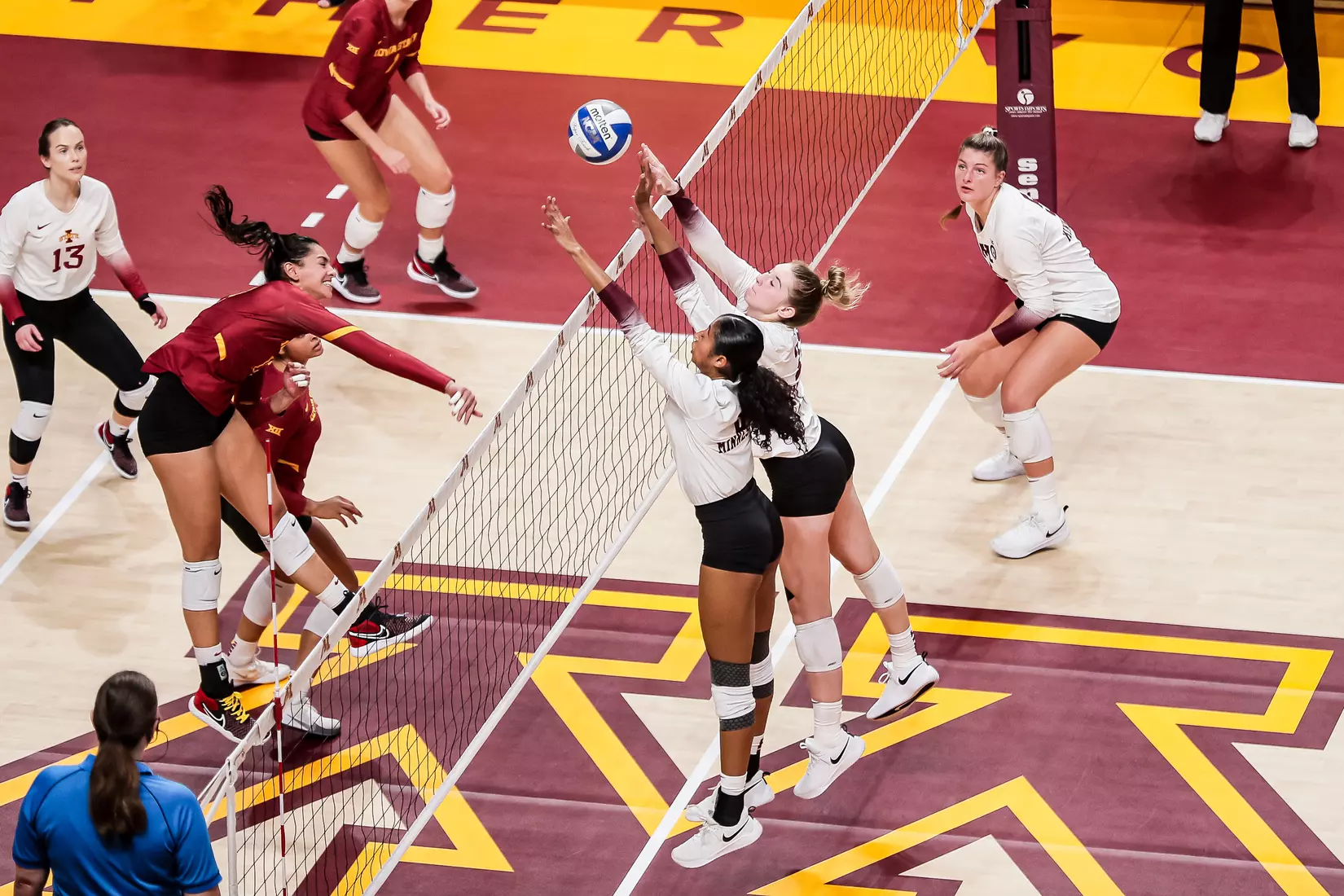 Airi Miyabe, Katie Myers