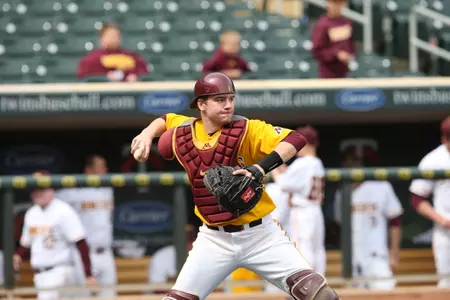 Matt Halloran knocked in two runs to help Maroon to an 8-5 win.