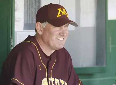 Head coach John Anderson and ESPN 1500 hold radio interivew.