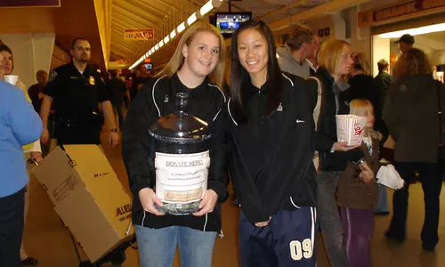 Gopher student-athletes are collecting food and monetary donations and various athletic events.