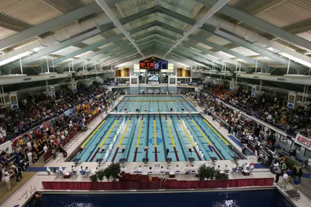 Logan Redondo will join the Gophers in 2012.