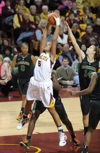 Kionna Kellogg had a team-best eight rebounds vs. Baylor.