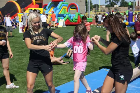 Over 1,400 were in today's attendance to help members of the HopeKids organization.