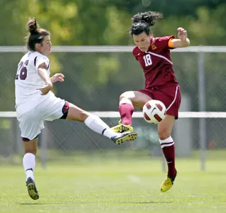 Senior Tamara Strahota scored her first goal of the season to help Minnesota to a 3-0 victory over Illinois.