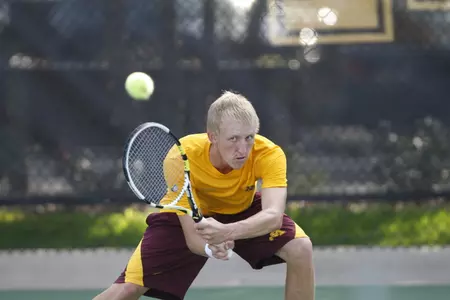 Eric Frueh earned a singles win and combined for a doubles victory on the third day of the Gopher Invitational.