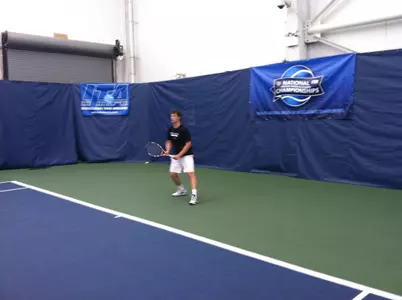 Leandro Toledo advanced to tomorrow's round of 16 with a defeat of Santa Clara's John Lamble.