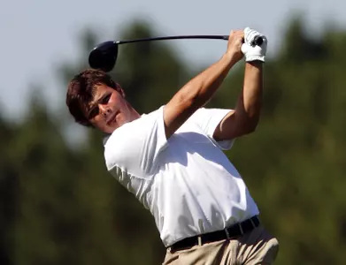 Lowenstein won his championship match in the 4.5-1.5 loss.