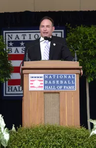 Hall of Famer and former Gopher Paul Molitor will manage the alumni squad.