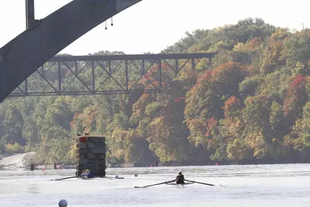 The Gophers swept Buffalo and Kansas in the morning session of the Oak Ridge Inviational.