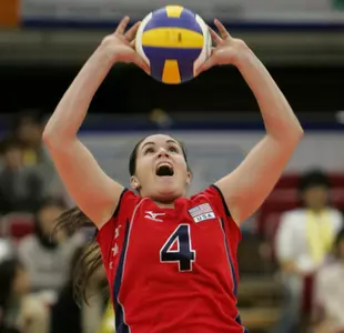 Lindsey Berg and Lauren Gibbemeyer named to the USA Prelim roster