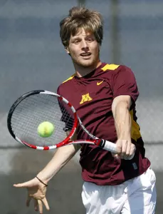 Senior Julian Dehn leads Minneosta with 14 wins in dual match play.