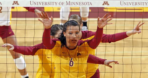 Junior MB Tori Dixon