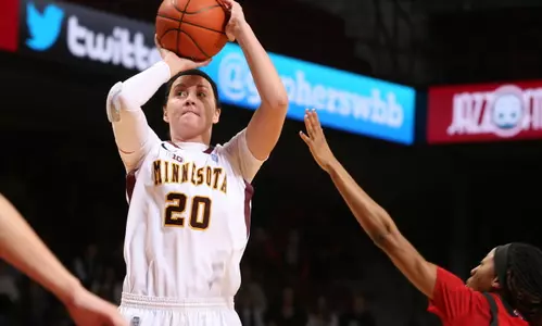 Redshirt freshman Kayla Hirt had six points and five rebounds for the Gophers Sunday night.