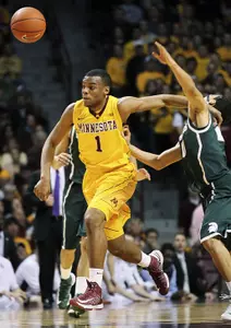 Andre Hollins paced Minnesota against Michigan State with a game-high 22 points.