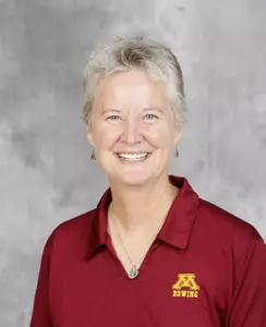 Head coach Wendy Davis