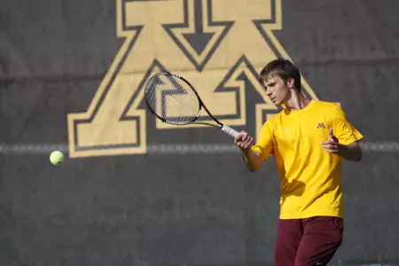 Mathieu Froment finished his fall at 4-6 in singles.