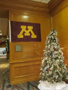 Gopher decorations greeted the team upon arrival.