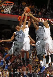 Gophers top New Orleans 80-65