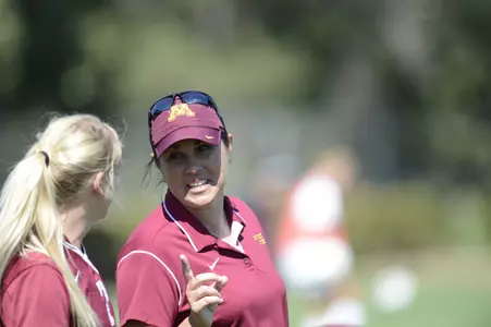 Head Coach Stefanie Golan signs eight individuals for the 2013 Women's Soccer Freshman Class.