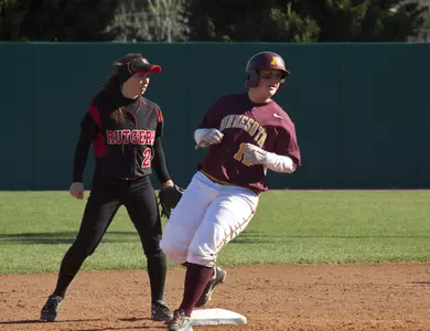 Senior catcher Kari Dorle batted .385 with a double, a HR, and seven RBI at Stanford.