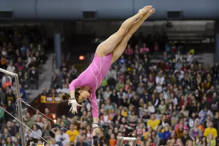 Cierra Tomson scored a 9.825 on bars.
