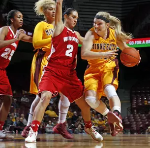 Sari Noga and the Gophers travel to Penn State Sunday.