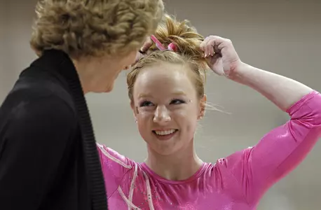 Sophomore Lindsay Mable won all four events and the all-around title.