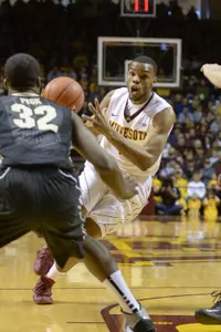 Andre Hollins and the Gophers face their first Big Ten road test at Penn State Wednesday.
