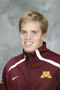 David is from Whitefish Bay, WI and is majoring in marketing and Spanish