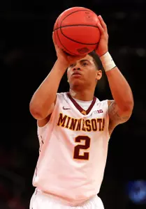 Nate Mason scored 15 points versus St. John's.