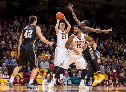 Joey King had a game-high 15 points in the Gophers' last game, a 66-62 win over Georgia.