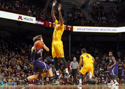 Carlos Morris is second in steals (2.6 spg) among Big Ten players.