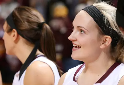 Sari Noga led the Gophers with 15 points over the Boilermakers