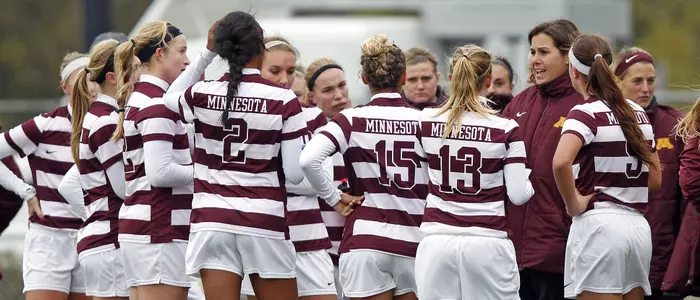 Head coach Stefanie Golan brings in nine newcomers for 2014.