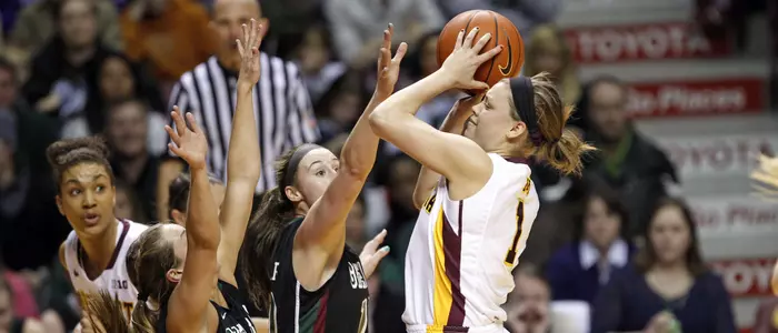 Banham broke Laura Coenen's single-season scoring record of 708 points, dating back to the 1984-85 season.