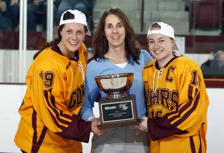The Gophers won the 2013 WCHA Final Face-off.