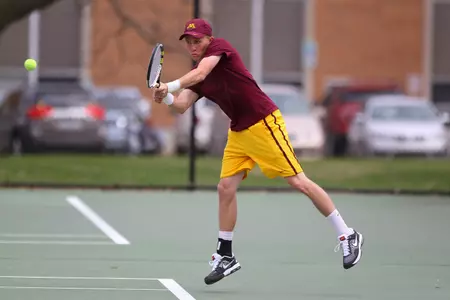 Eric Frueh won in straight sets at No. 5 singles for the Gophers Thursday.