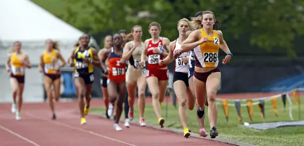 Sophomore Jess Herauf