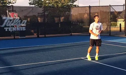 Mathieu Froment fell to No. 72-ranked Dovydas Sakinis in three sets.