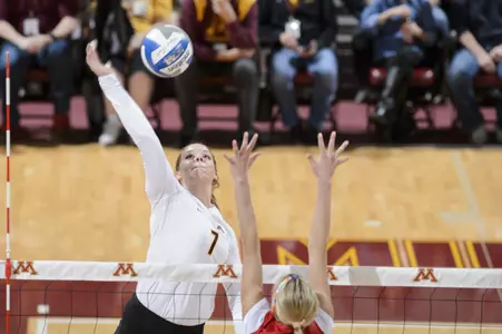 Hannah Tapp and the Gophers take on Nebraska and Iowa this weekend.