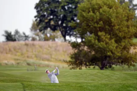 Duensing is tied for 22nd.