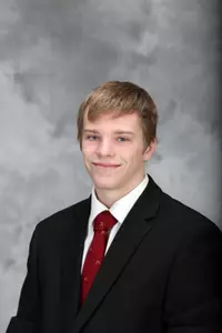 Ethan Lizak earned his first career dual match victory with an 11-0 major decision in the Gophers win on Sunday