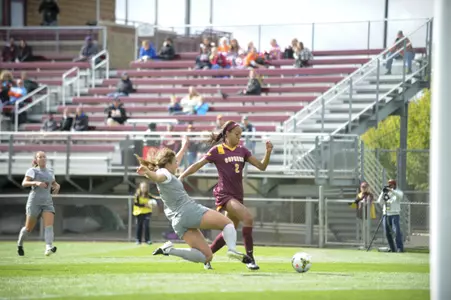 Junior co-captain Simone Kolander added one of the nine goals to the Gopher's victory over Omaha on Sunday