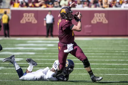 Mitch Leidner connected with KJ Maye for a first half touchdown.