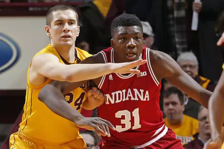 Joey King led the team with 18 points.