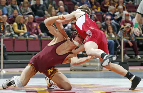 In his first career appearance at the Big Ten Championships, Tommy Thorn went 3-1 and advanced to the tournament's second day