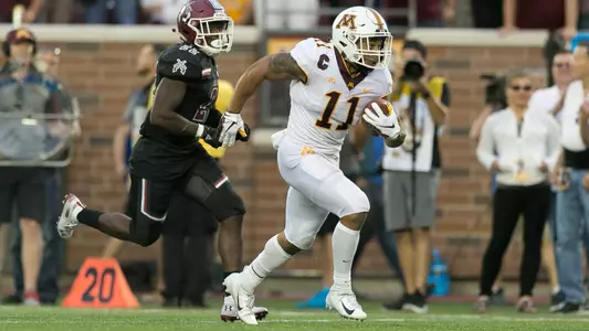 Winfield Honored By B1G Image