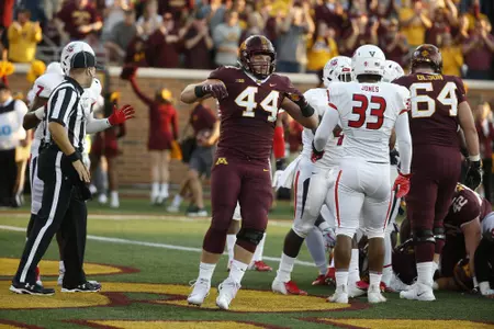 Colton Beebe (44)
NCAA Football: Fresno State v Minnesota
©2018 Bruce Kluckhohn
#612-929-6010
bruce@brucekphoto.com